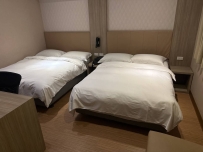 小港：河堤國際商旅
