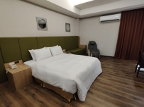 仁德：夏卡爾時尚汽旅